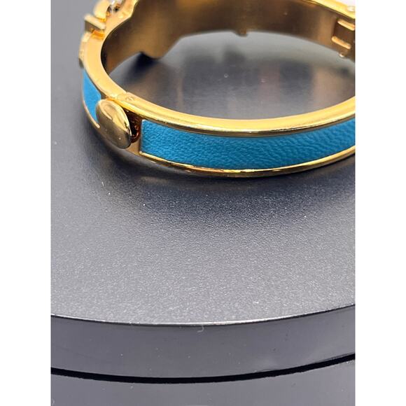 Juicy Couture Blue Leather Pave
Heart Hinged Gold Tone Buckle Bangle - Picture 7 of 9